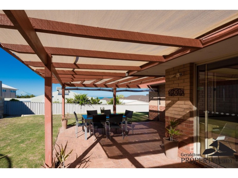 18 Endeavour Drive, Wandina WA 6530