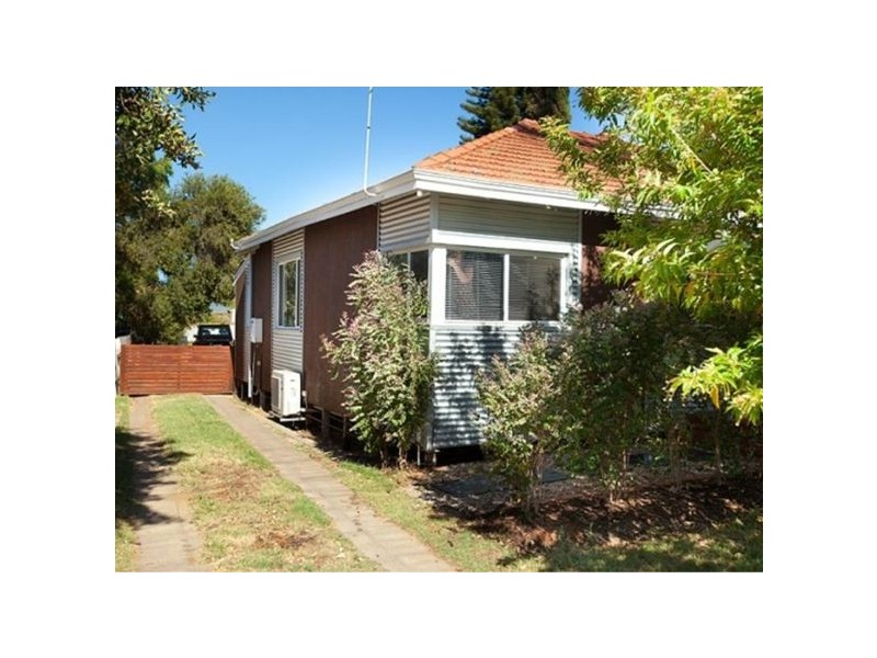 174 Durlacher Street, Geraldton WA 6530