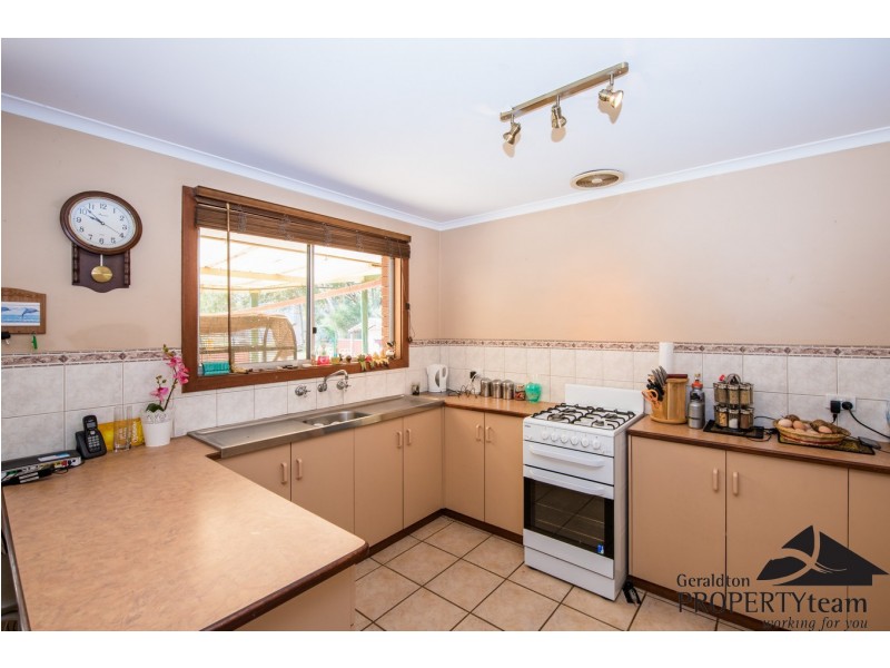 4 Logue Court, Walkaway WA 6528