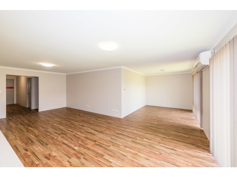 11 Beachcomber Hill, Glenfield WA 6532