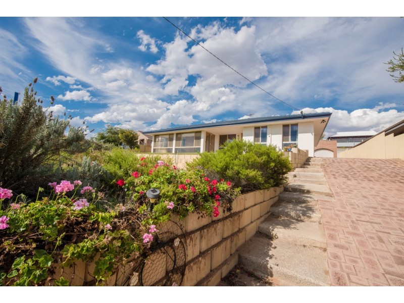 53 Glenview Street, Mount Tarcoola WA 6530