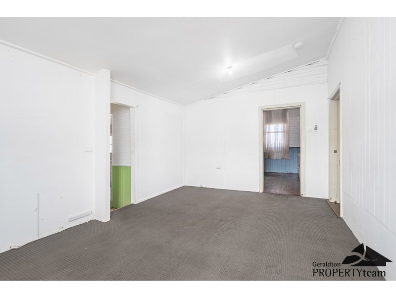 15 Shenton Street, Geraldton WA 6530