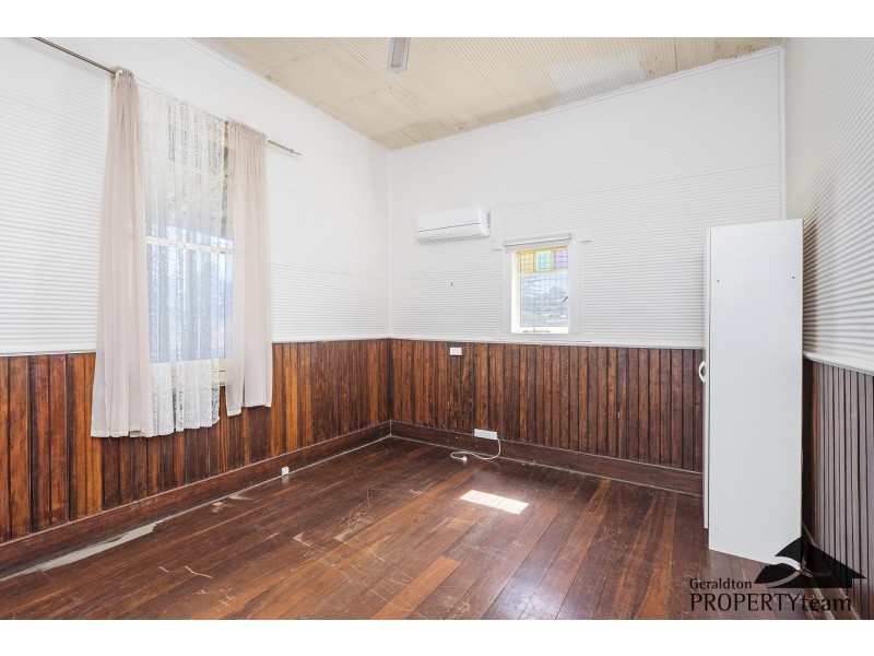 15 Shenton Street, Geraldton WA 6530