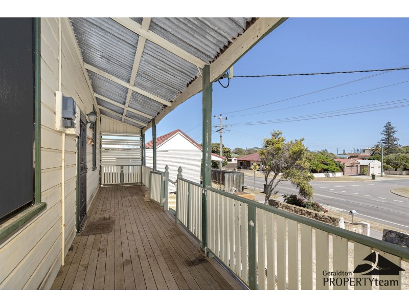 15 Shenton Street, Geraldton WA 6530