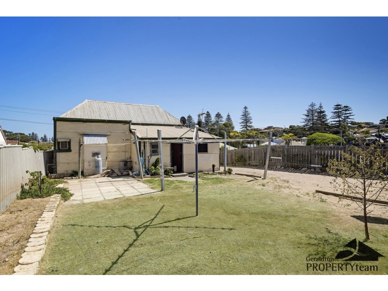 15 Shenton Street, Geraldton WA 6530