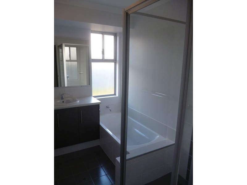 4 Hatch Place, Utakarra WA 6530