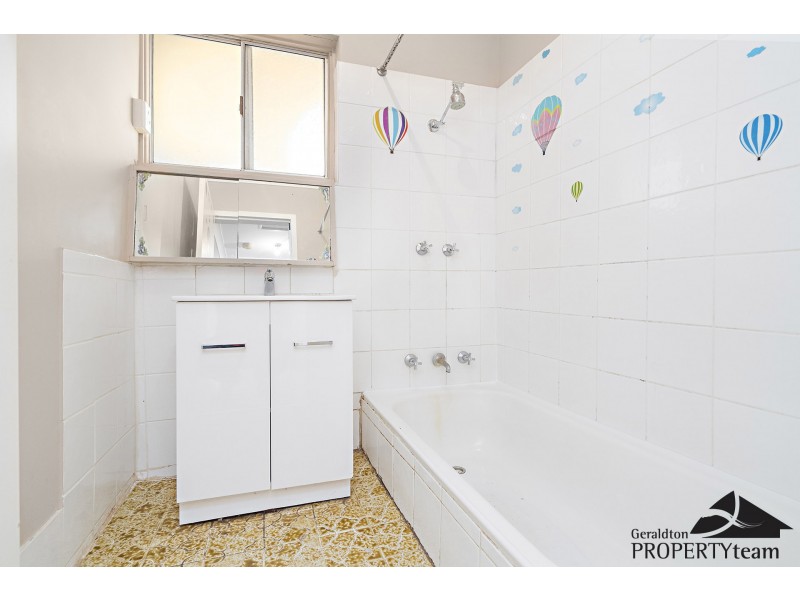 8 Woodman Street, Utakarra WA 6530