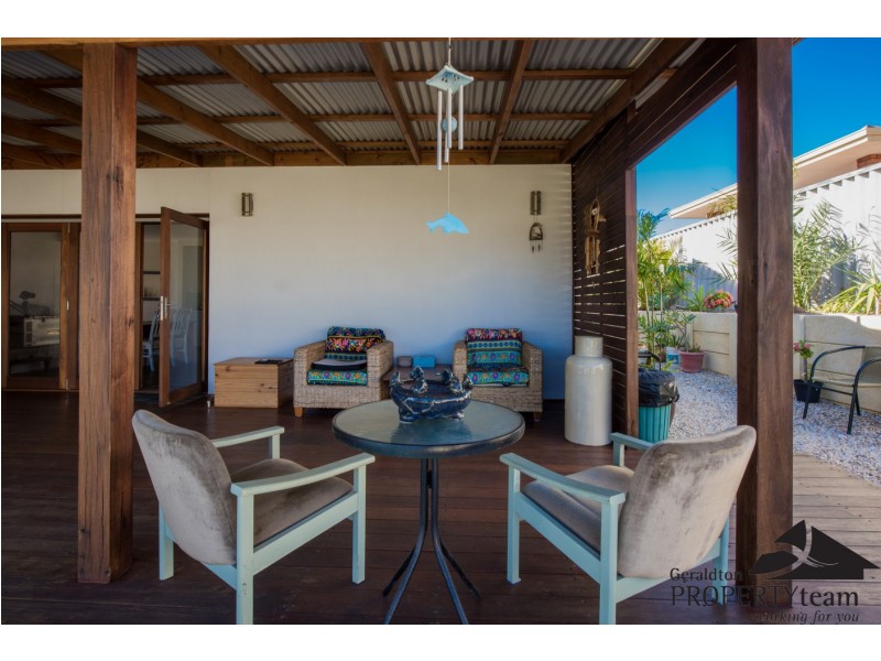 5 Smugglers Pass, Drummond Cove WA 6532