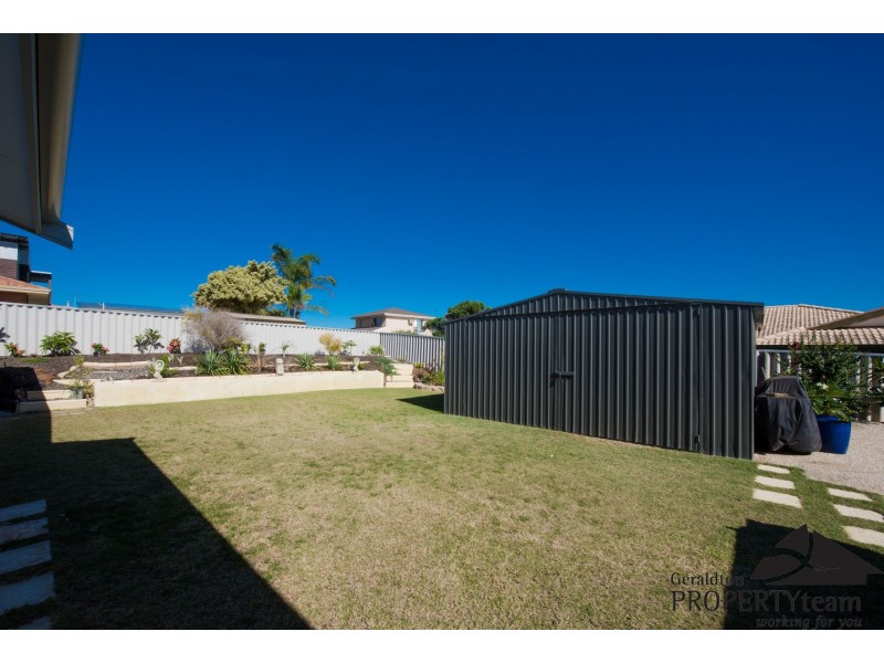 5 Smugglers Pass, Drummond Cove WA 6532