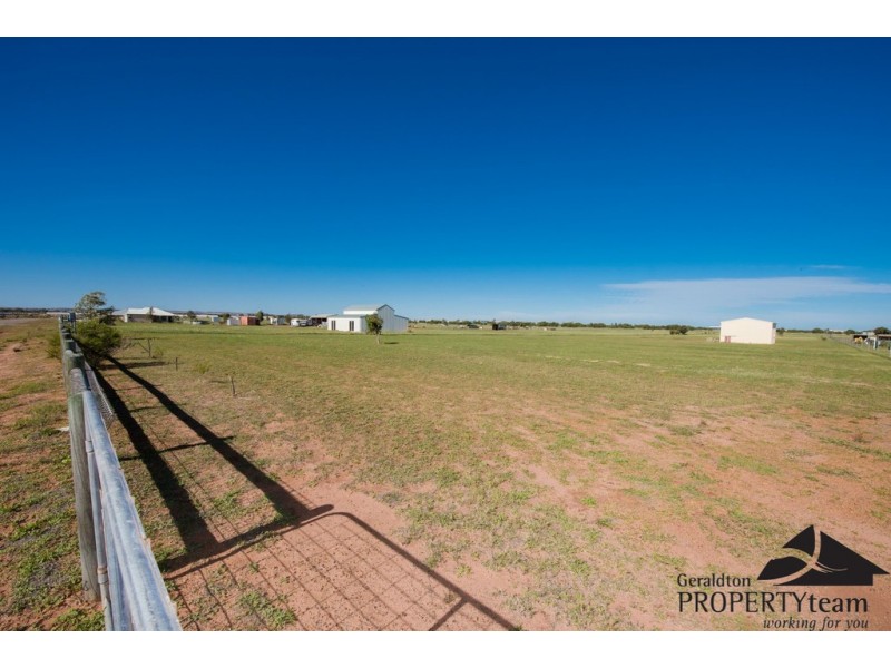 68 Sadler Way, Deepdale WA 6532