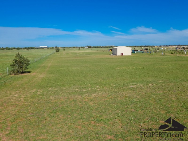 68 Sadler Way, Deepdale WA 6532