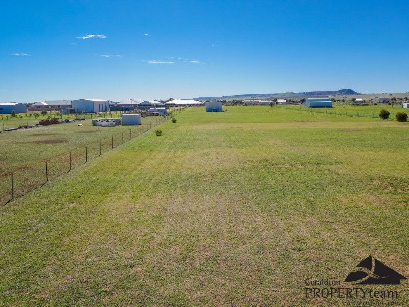 68 Sadler Way, Deepdale WA 6532