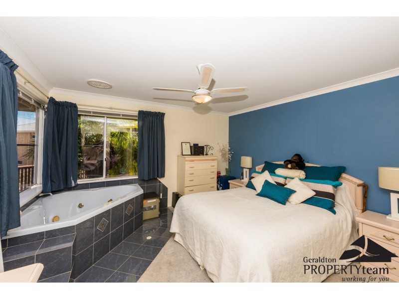 19 McDermott Avenue, Wandina WA 6530