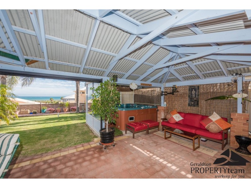 19 McDermott Avenue, Wandina WA 6530