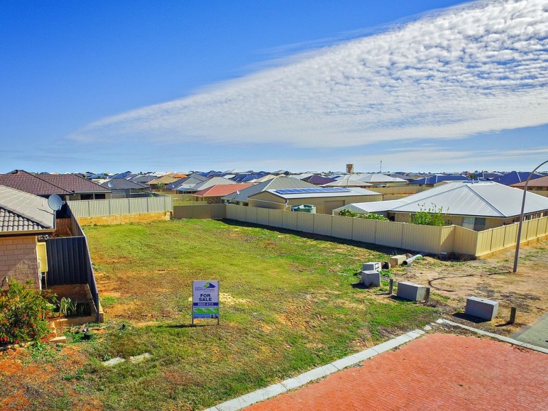 4 Era Lane, Wandina WA 6530