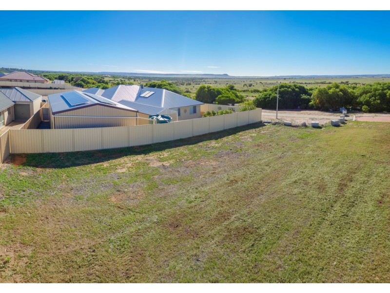 4 Era Lane, Wandina WA 6530