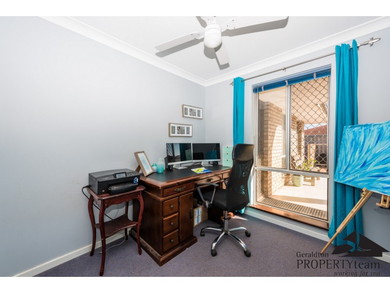 32 Glass Crescent, Mahomets Flats WA 6530