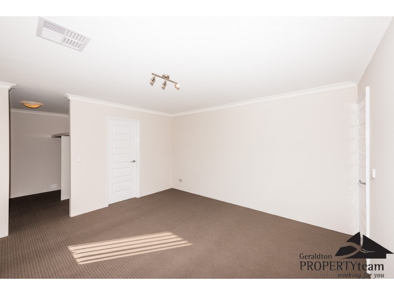 55 Brockagh Drive, Utakarra WA 6530