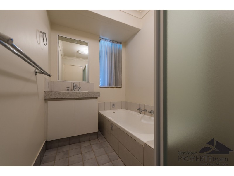 14 Sugarwood Court, Strathalbyn WA 6530