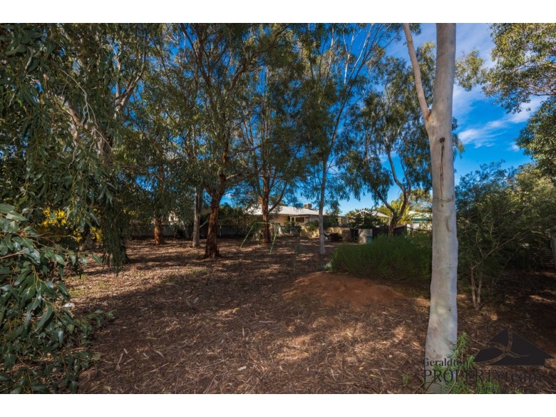 14 Sugarwood Court, Strathalbyn WA 6530