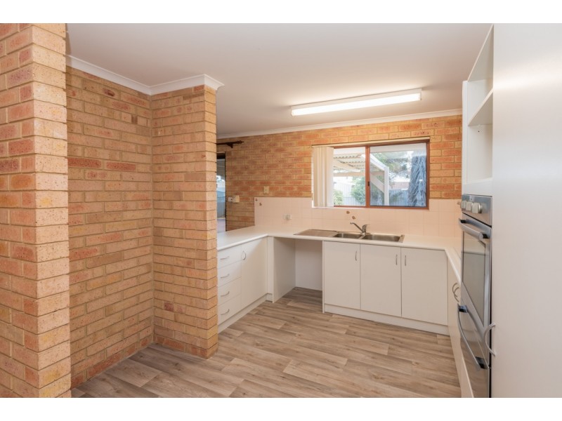 13 Falmouth Close, Tarcoola Beach WA 6530