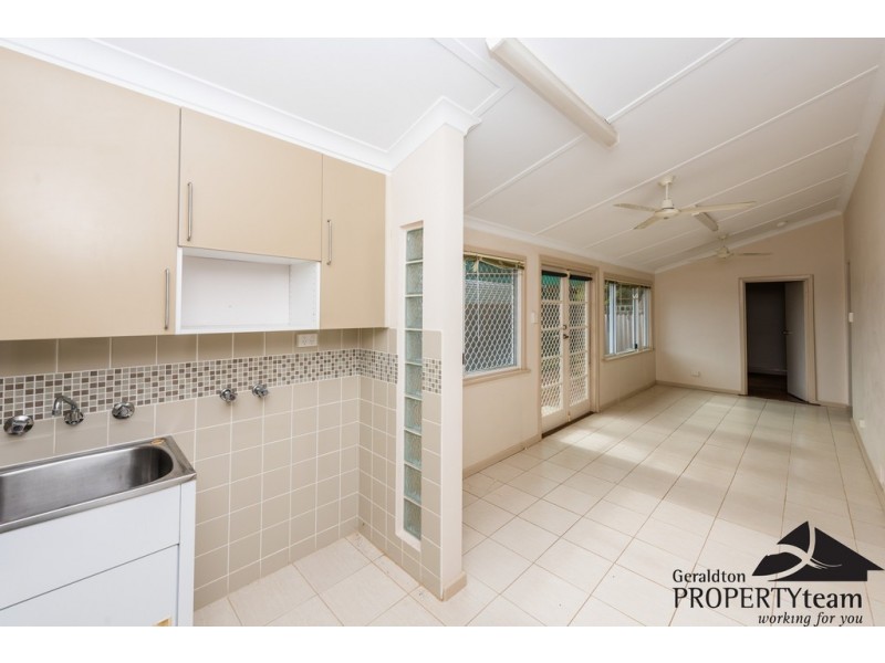 213 Fifth Street, Wonthella WA 6530