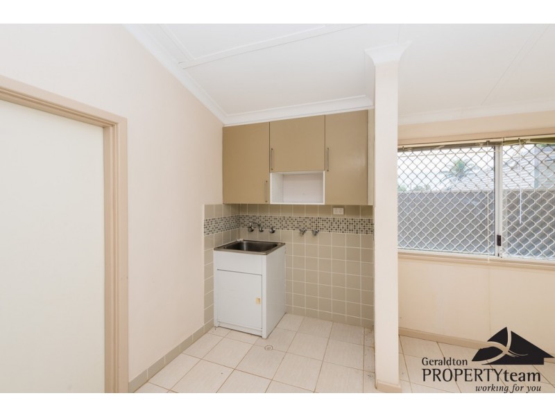 213 Fifth Street, Wonthella WA 6530