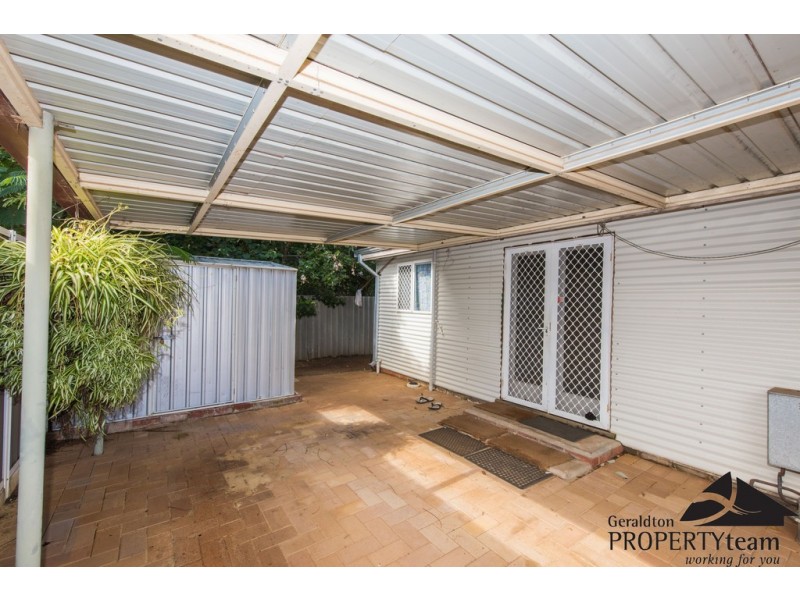 213 Fifth Street, Wonthella WA 6530