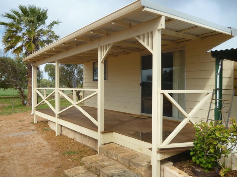 466 Company Road, Greenough WA 6532