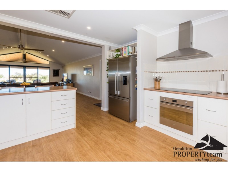 144 Wittenoom Circle, White Peak WA 6532