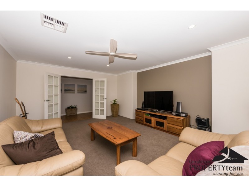144 Wittenoom Circle, White Peak WA 6532