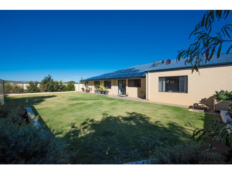 144 Wittenoom Circle, White Peak WA 6532
