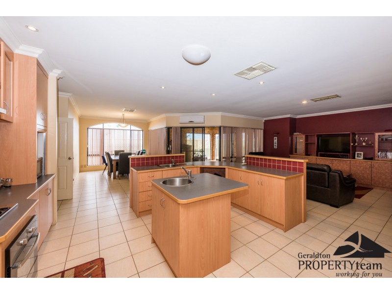 15 Basile Court, Wandina WA 6530