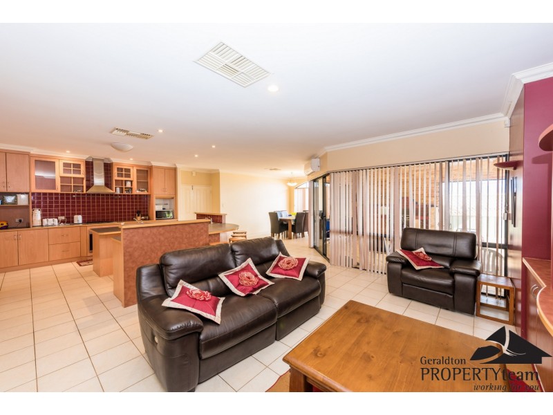 15 Basile Court, Wandina WA 6530