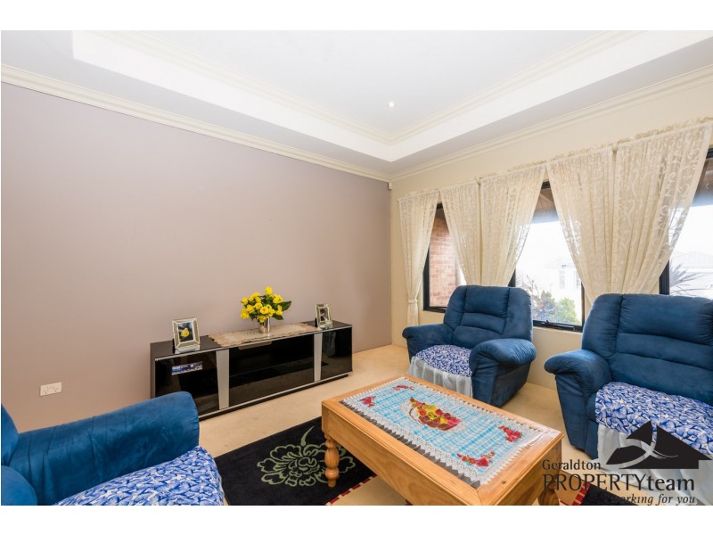 15 Basile Court, Wandina WA 6530