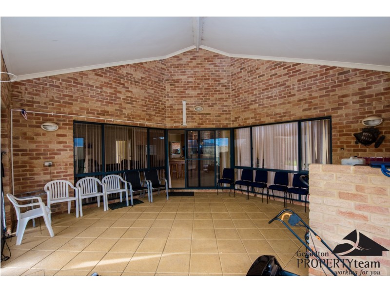 15 Basile Court, Wandina WA 6530