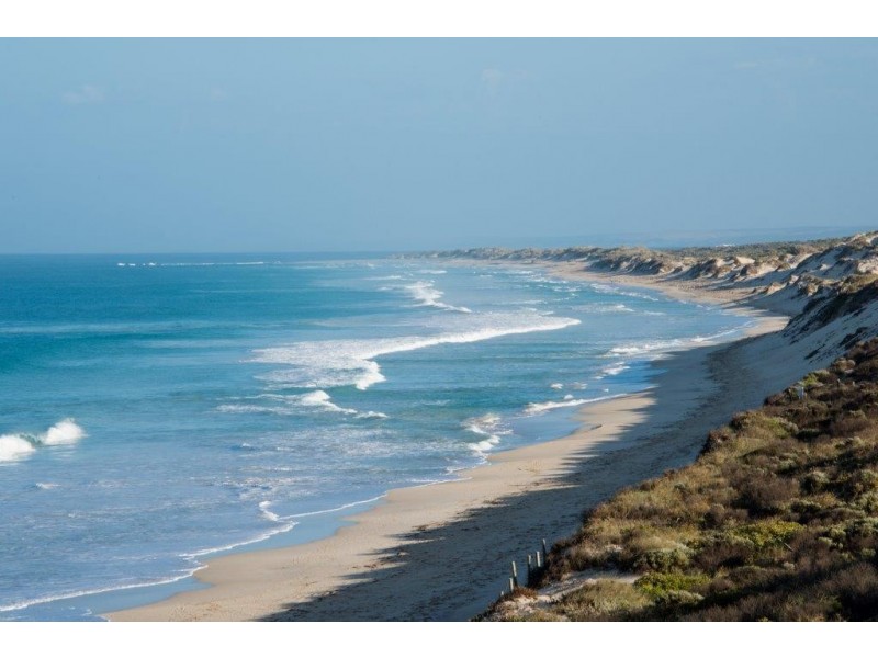 26AandB/28AandB Nautilus Crescent, Sunset Beach WA 6530