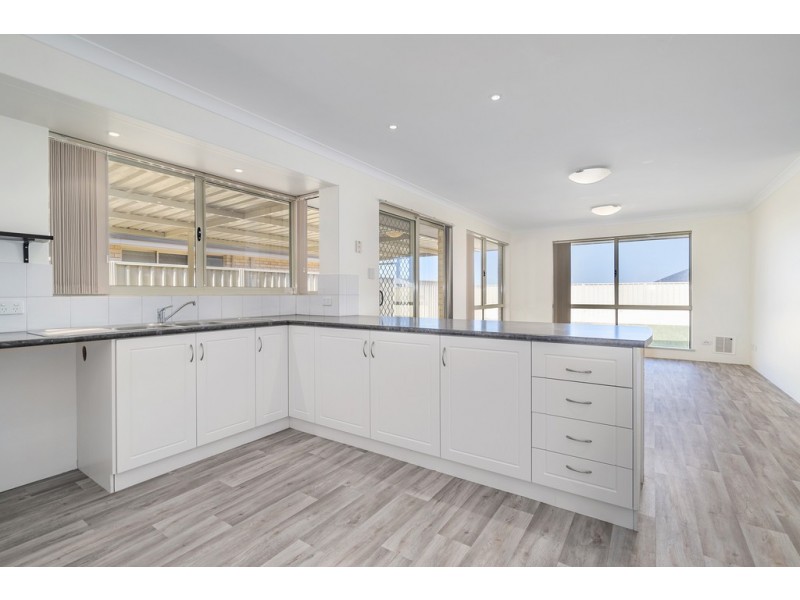 34 Iduna Road, Wandina WA 6530