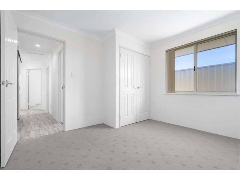 34 Iduna Road, Wandina WA 6530