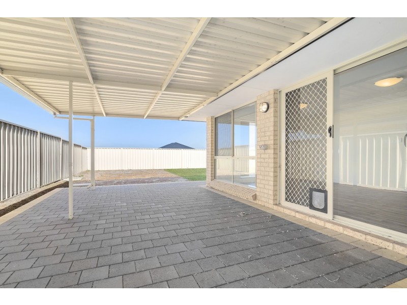 34 Iduna Road, Wandina WA 6530