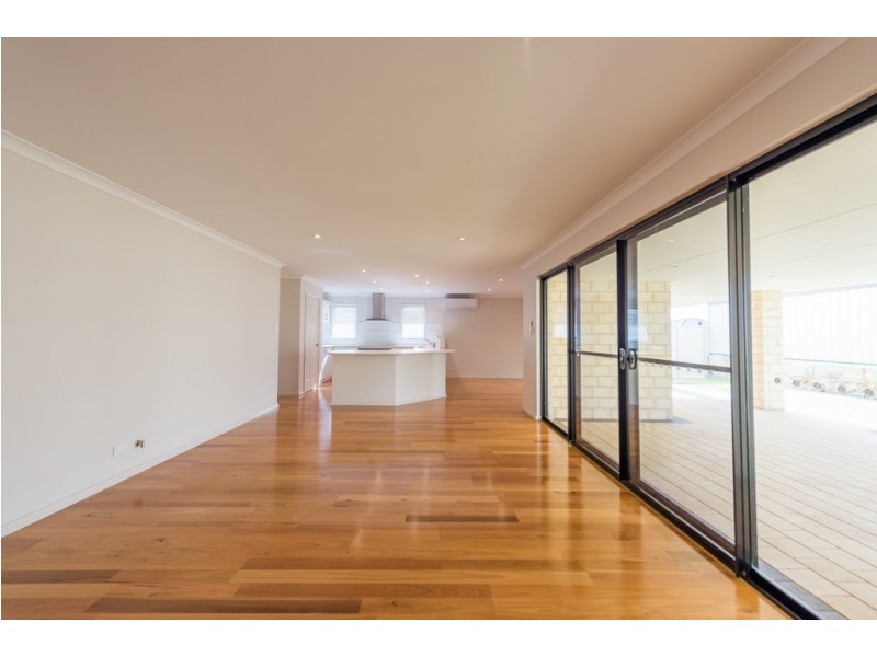 3 Flavio Crescent, Wandina WA 6530