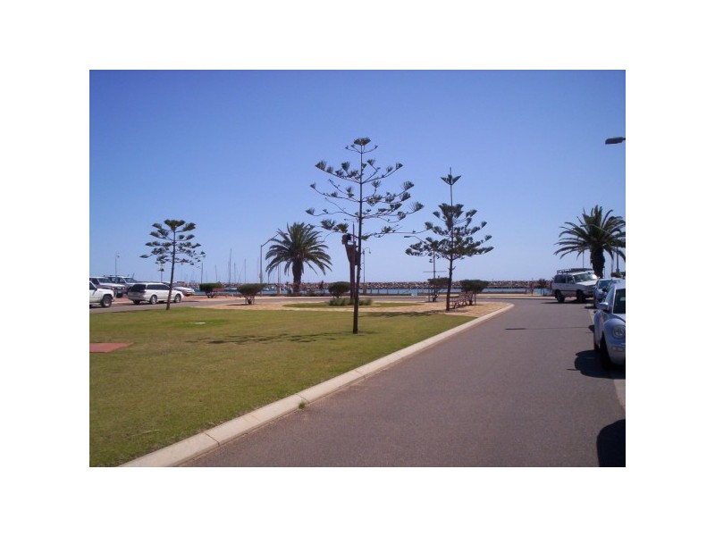 5 Wiebbe Hayes Lane, Geraldton WA 6530