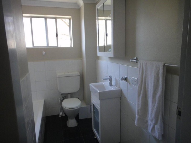 11A Cambridge Street, Gladesville NSW 2111