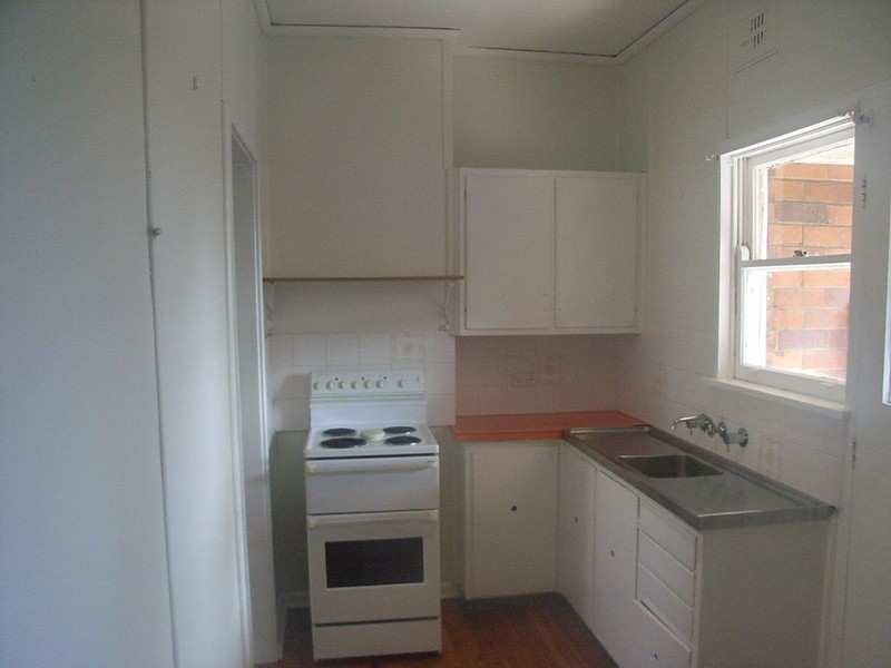 8 Callaghan Street, Ryde NSW 2112