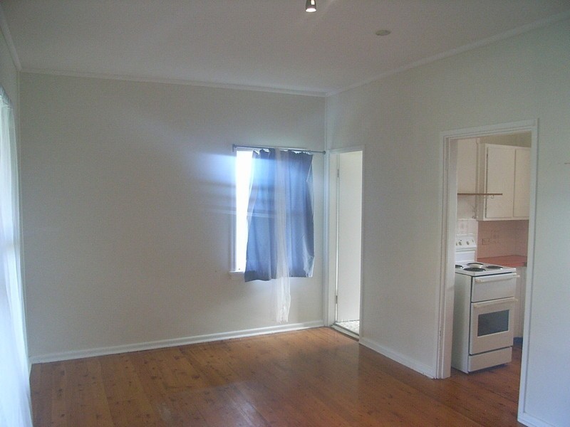 8 Callaghan Street, Ryde NSW 2112