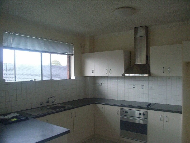 4 Calliope St, Guildford NSW 2161