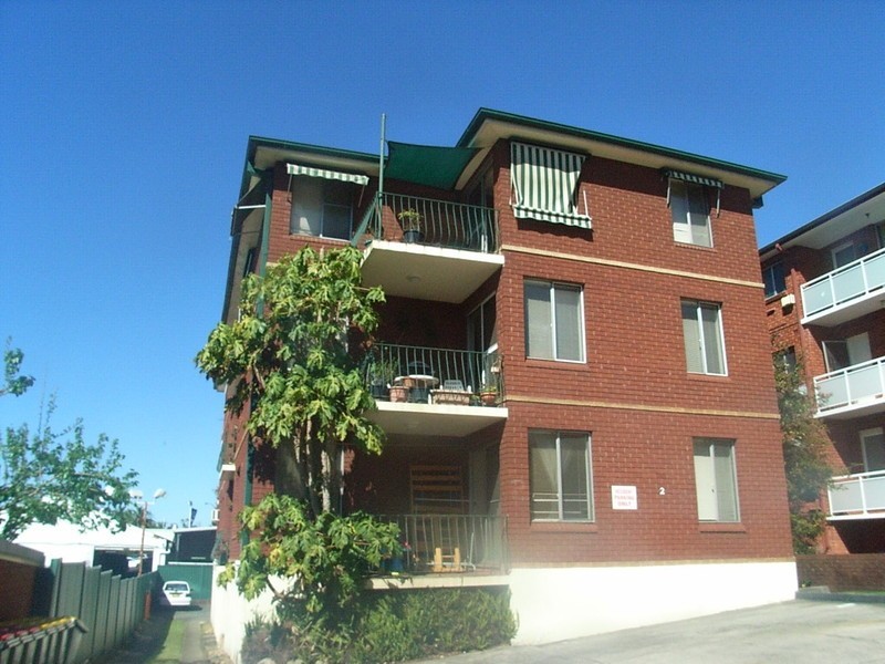 2 Hatton, Ryde NSW 2112