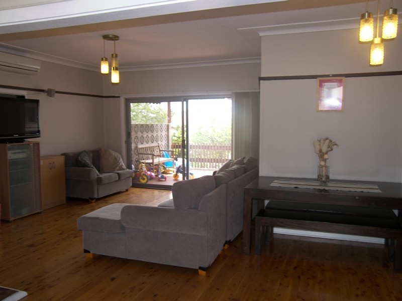16 Dunbar Street, Ryde NSW 2112