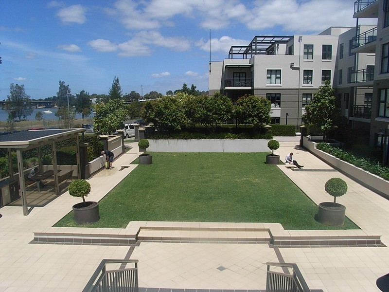 141 Bowden Street, Meadowbank NSW 2114