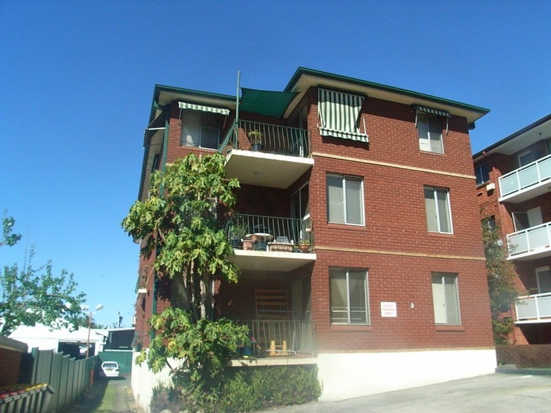 2 Hatton St, Ryde NSW 2112
